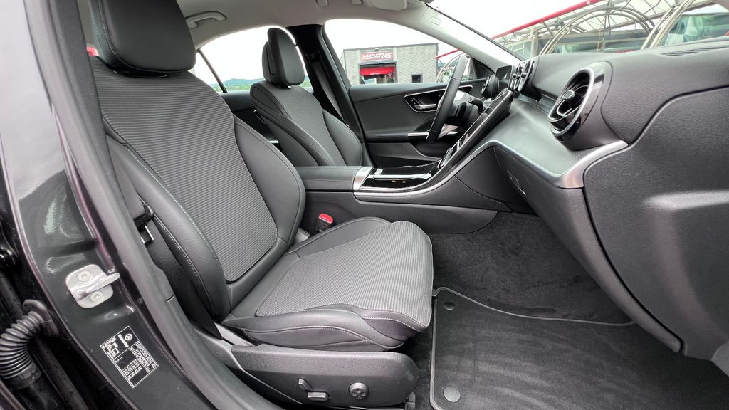 MERCEDES-BENZ C 200 Avantgarde ***TOP AUSSTATTUNG+AHK***