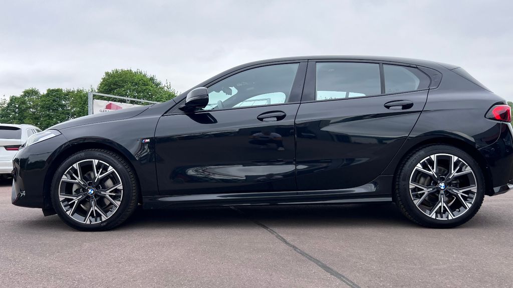 BMW 120i M Sport **Alcantara+LED+Kamera+Tempomat**