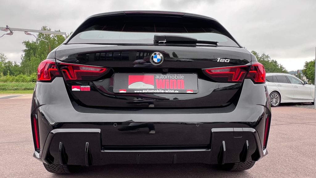 BMW 120i M Sport **Alcantara+LED+Kamera+Tempomat**