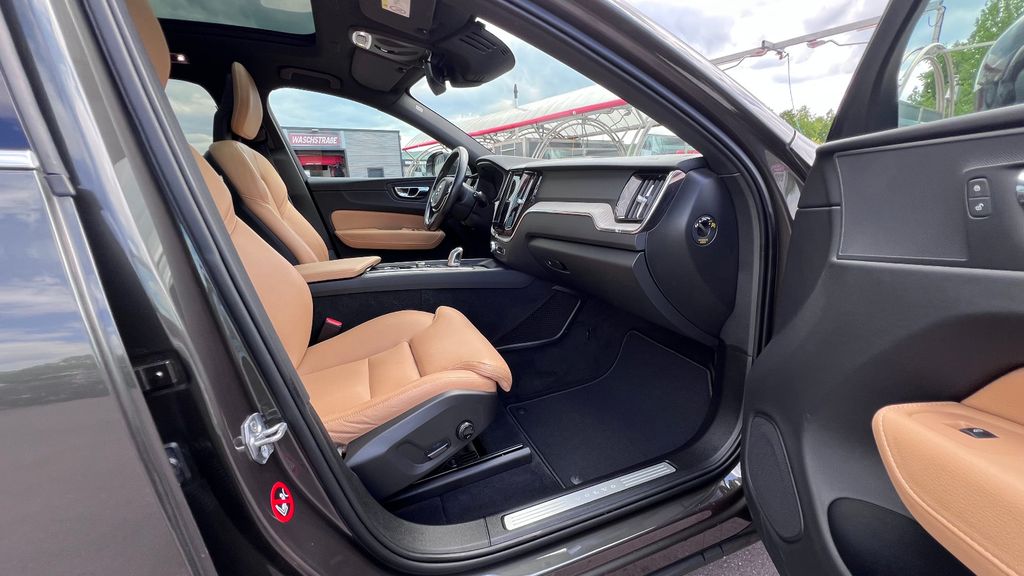 VOLVO XC 60 T8 Inscription Plug-In Hybrid AWD