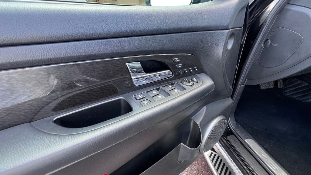 SSANGYONG REXTON W Sapphire 4WD
