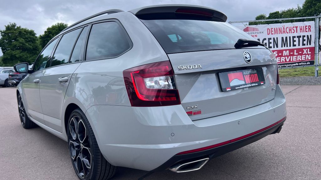 SKODA Octavia Combi 2.0 TDI RS 4x4 DSG