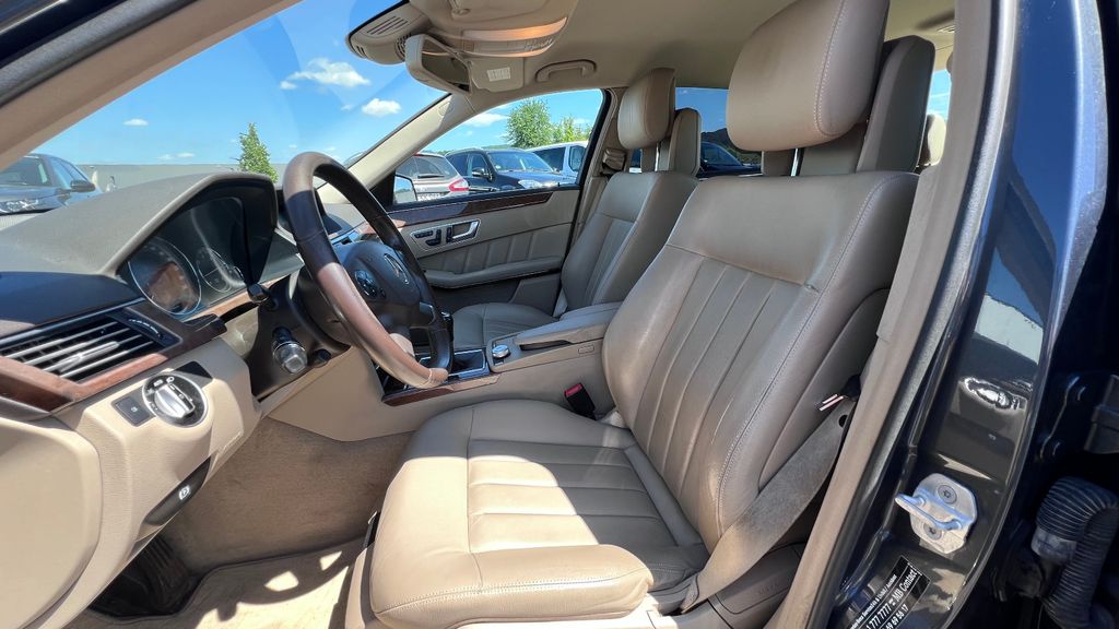 MERCEDES-BENZ E 220 CDI Limousine **Leder+AHK+Kamera+Memory**