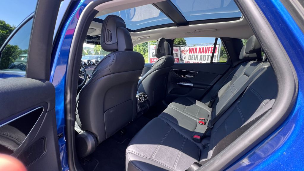 MERCEDES-BENZ GLC 300 de 4Matic Avantgarde *TOP-AUSSTATTUNG*