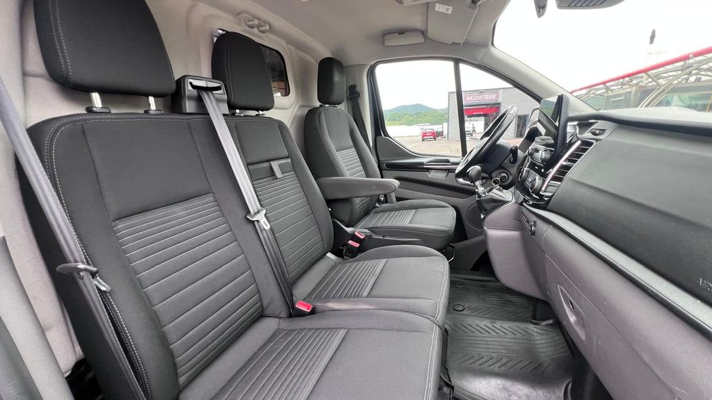 FORD Transit Custom Kasten L2 Limited+Werkstattausbau
