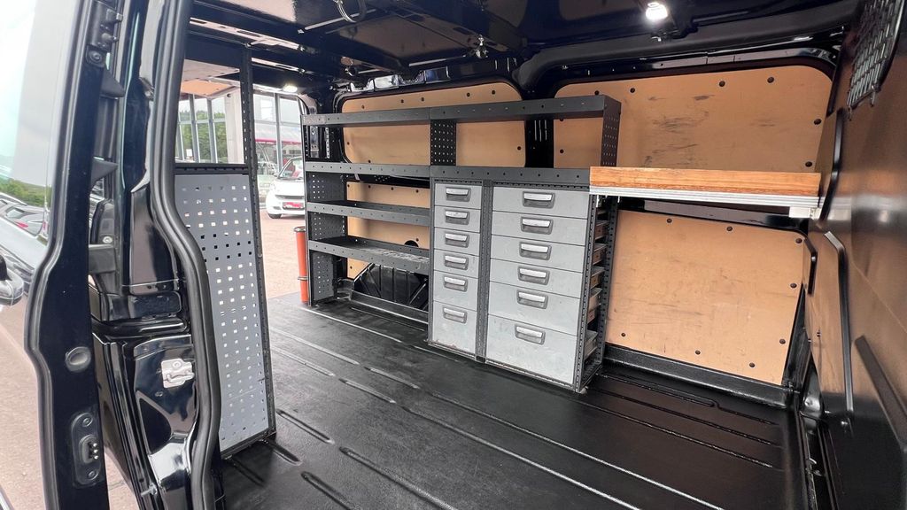 FORD Transit Custom Kasten L2 Limited+Werkstattausbau