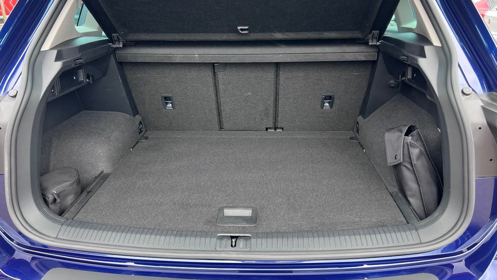 VW Tiguan 2.0 TDI Highline 4Motion DSG **AHK+LED**