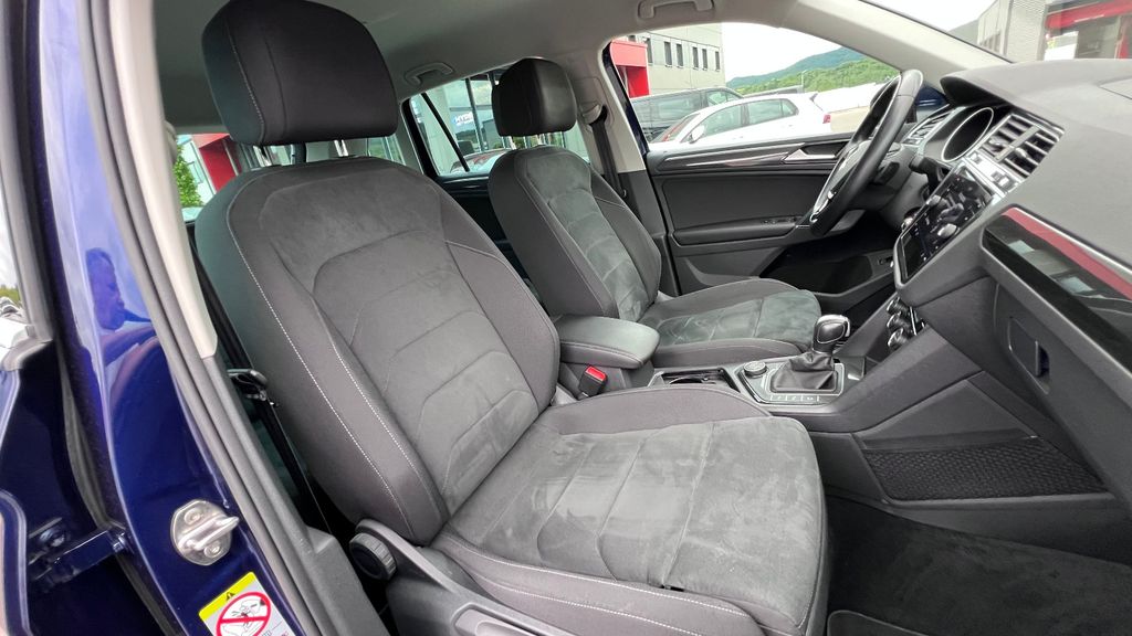 VW Tiguan 2.0 TDI Highline 4Motion DSG **AHK+LED**