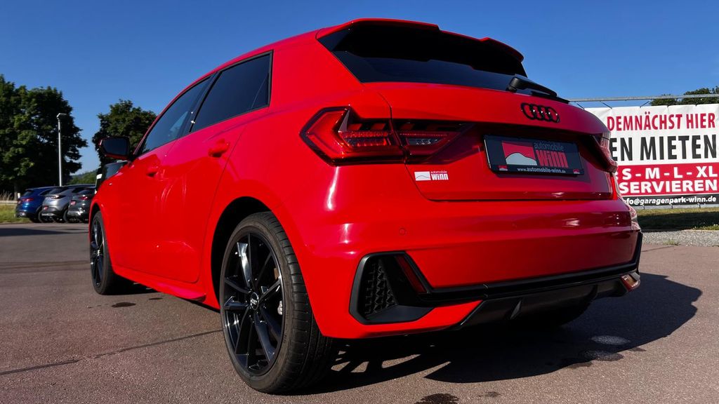 AUDI A1 Sportback 35 TFSI S line *Bang&Olufsen + 18*