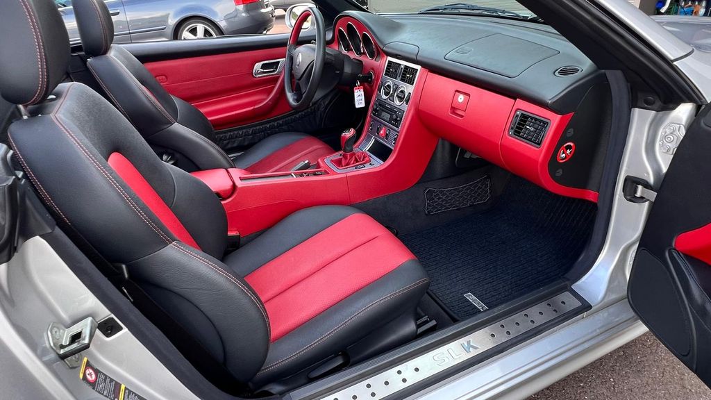MERCEDES-BENZ SLK 200 KOMPRESSOR *2. HAND/103.000 KM/TÜV NEU*