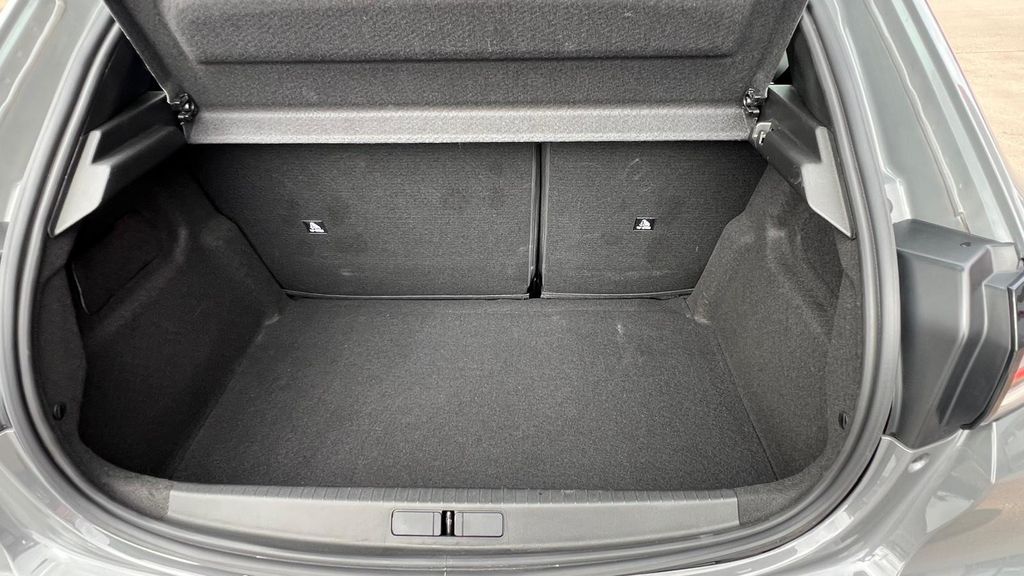 PEUGEOT 208 1.2 PureTech Active *Klima+Sitzheizung+LED*