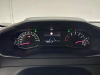 PEUGEOT 208 1.2 PureTech Active *Klima+Sitzheizung+LED*