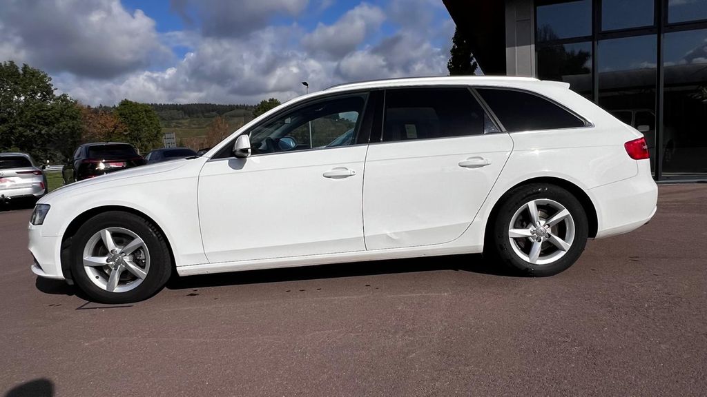 AUDI A4 Avant 2.0 TDI Ambiente *MOTOR & GETRIEBE OK*