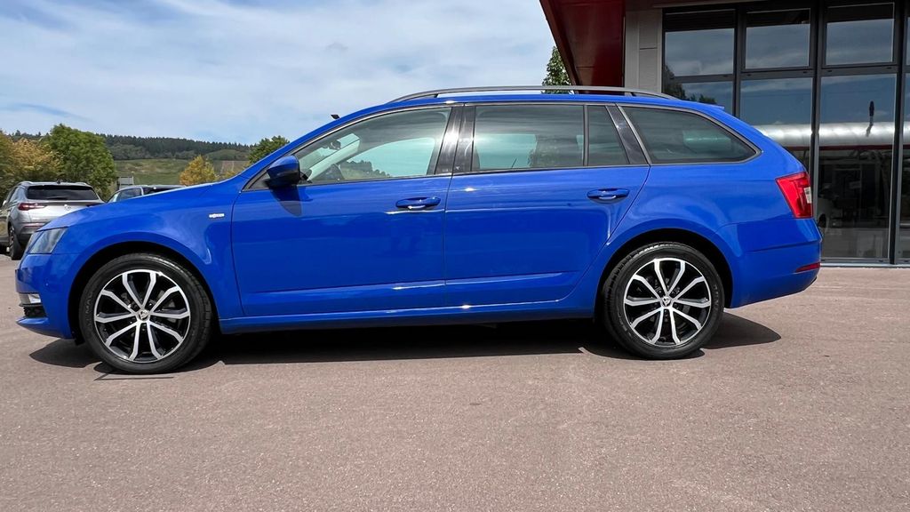 SKODA Octavia Combi 2.0 TDI DSG Soleil