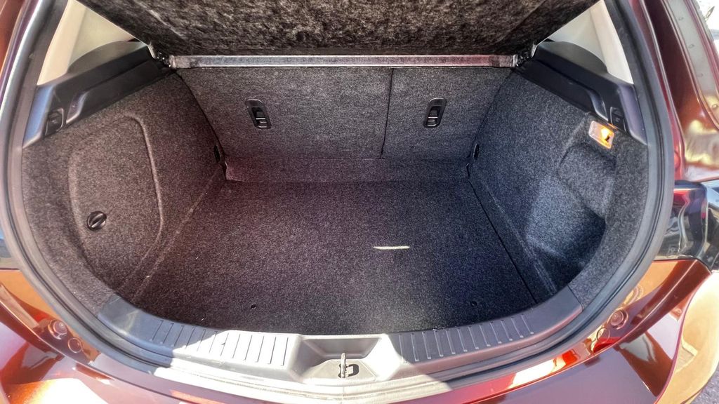 MAZDA 3 1.6 Kenko *** 1. HAND / TÜV NEU ***