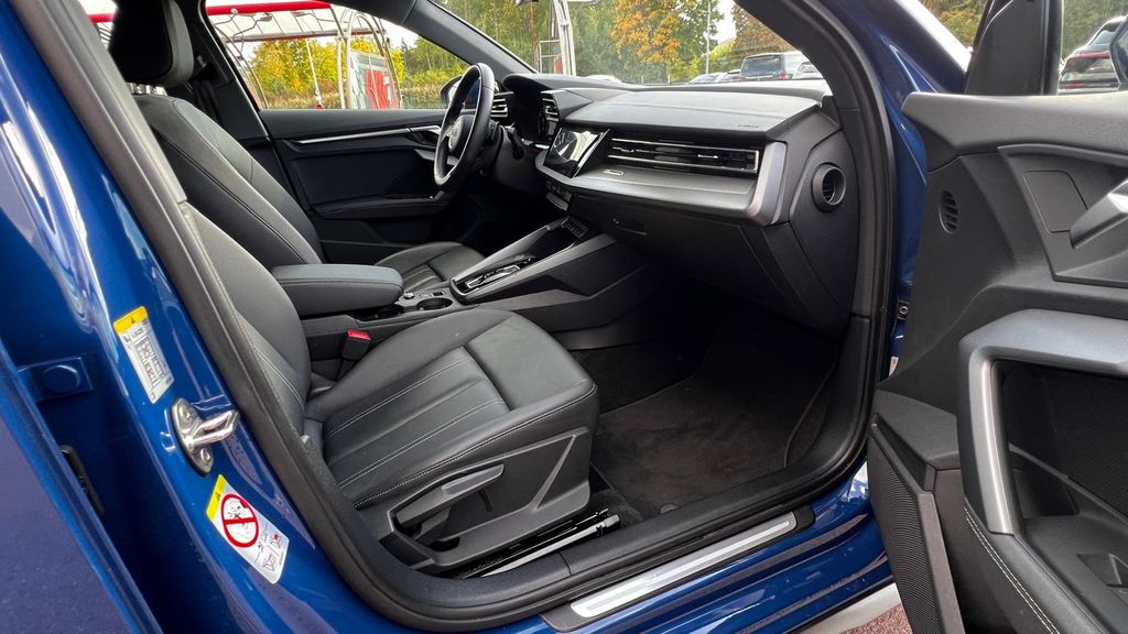 AUDI A3 Sportback 35 TDI S line ***ACC+LED+LEDER***
