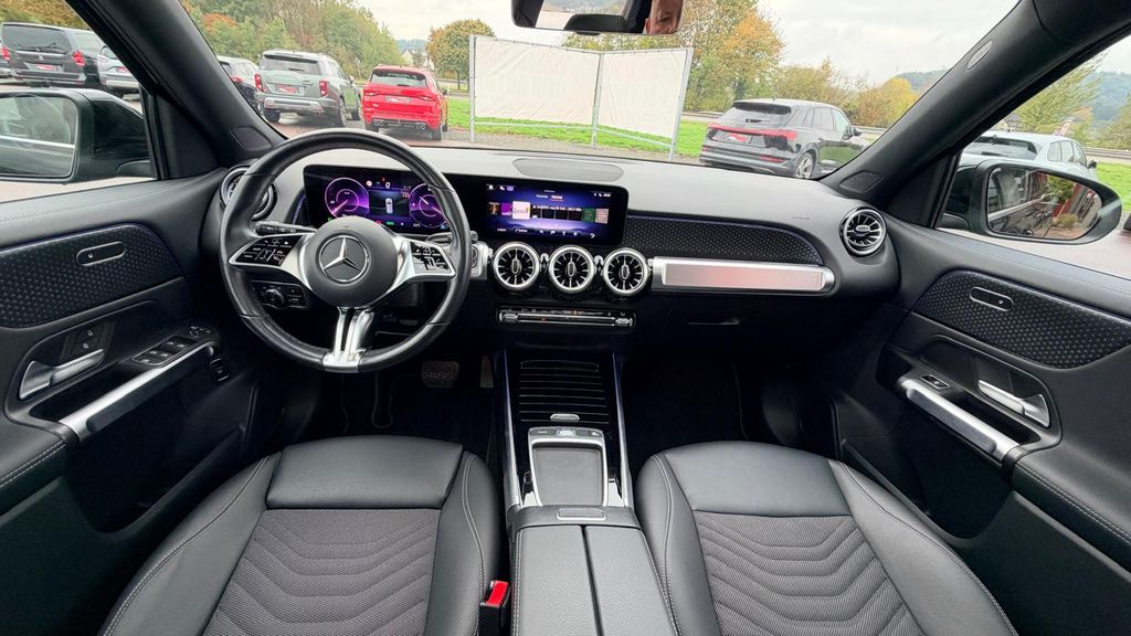 MERCEDES-BENZ EQB 300 4Matic ***GARANTIE BIS 11.2030***
