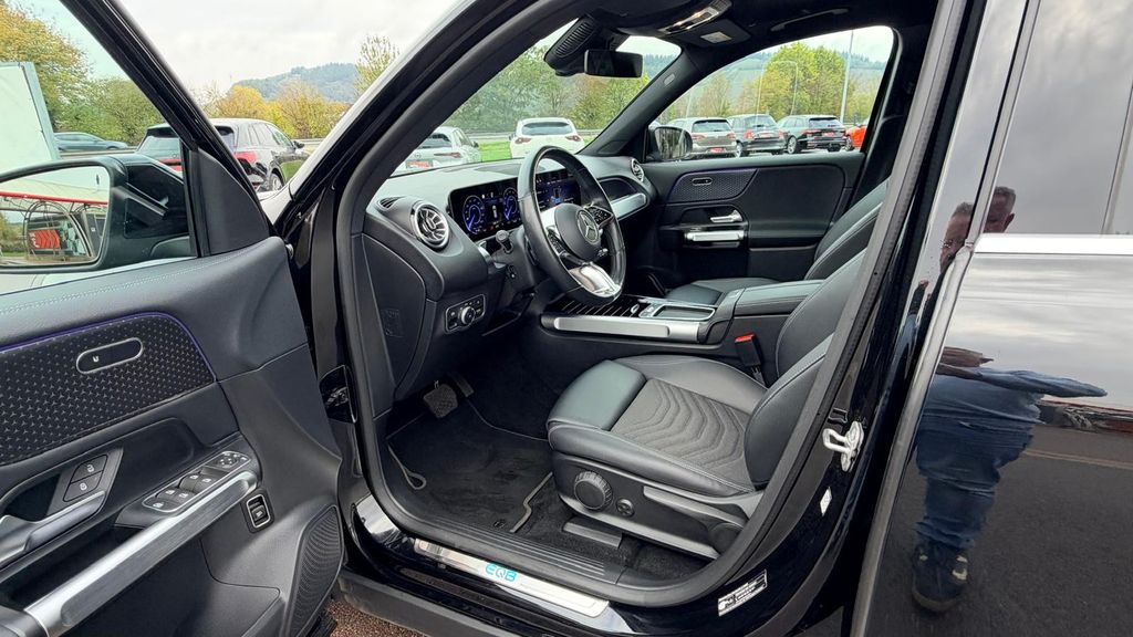 MERCEDES-BENZ EQB 300 4Matic ***GARANTIE BIS 11.2030***
